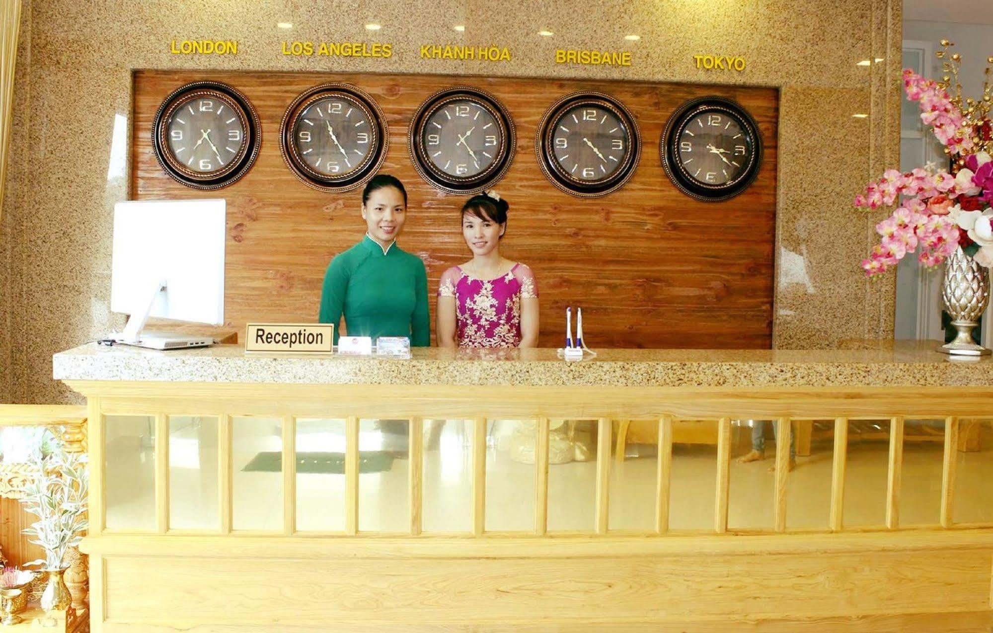 Allure Hotel Thuy Trieu Екстер'єр фото