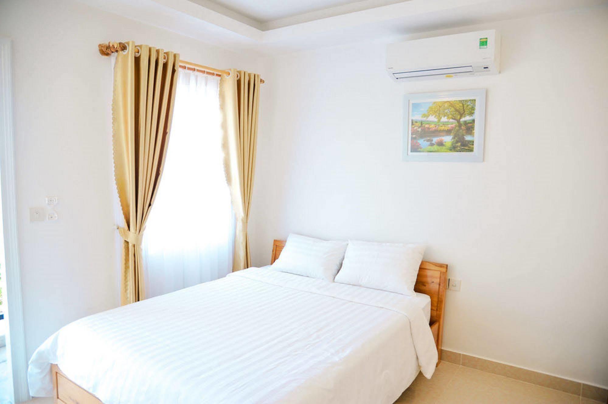 Allure Hotel Thuy Trieu Екстер'єр фото