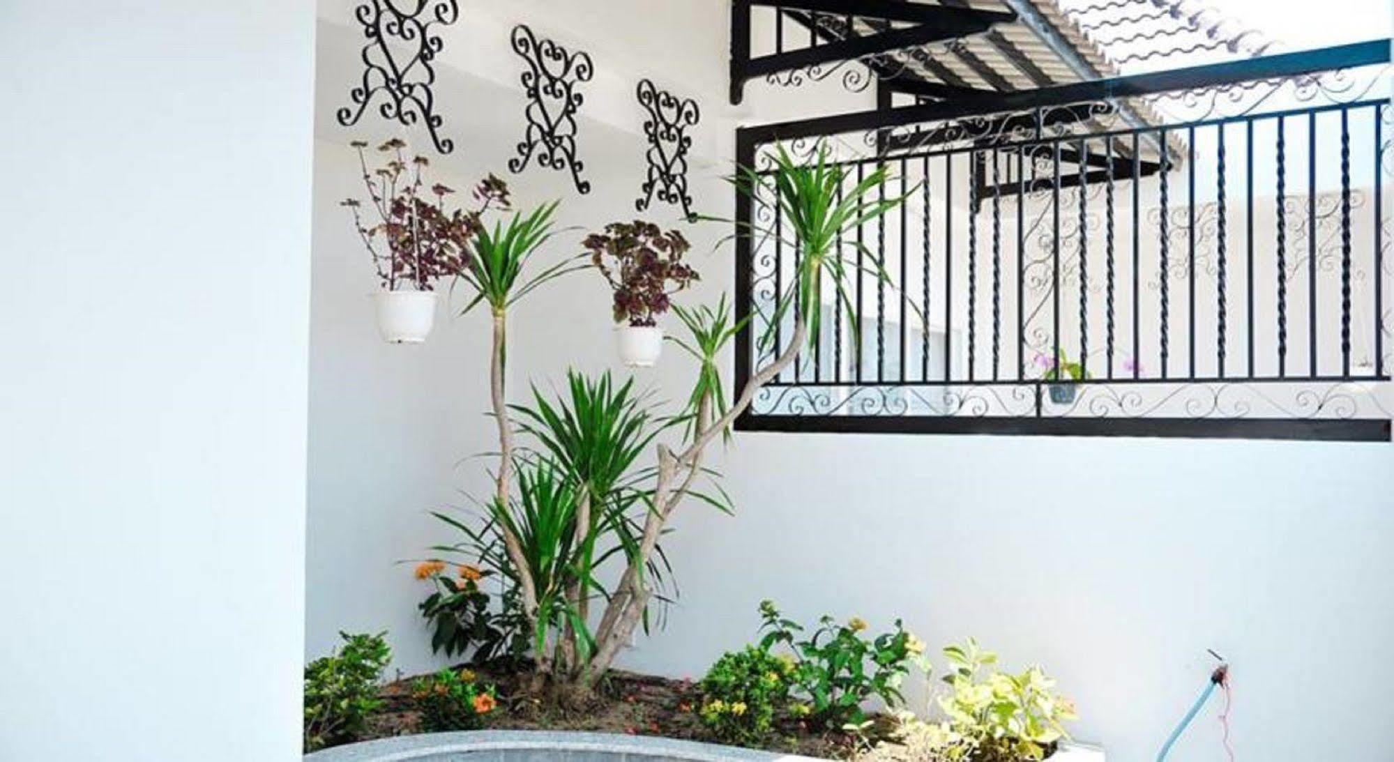 Allure Hotel Thuy Trieu Екстер'єр фото